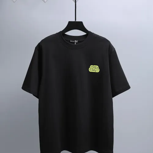Wholesale Balenciaga T-Shirts Short Sleeved For Unisex #1464443 $39.00 USD, Wholesale Quality Replica Balenciaga T-Shirts
