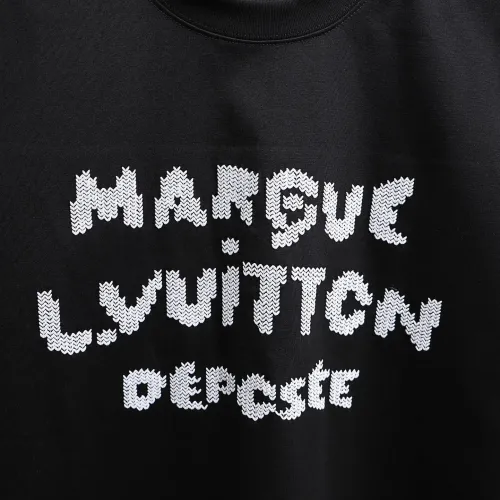 Replica Louis Vuitton LV T-Shirts Short Sleeved For Unisex #1464458 $39.00 USD for Wholesale