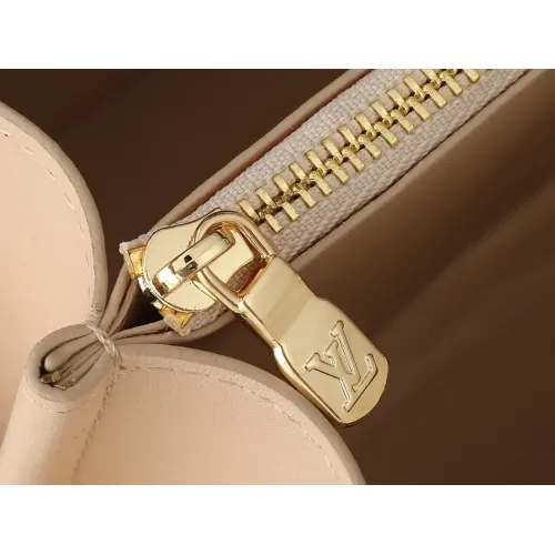 Replica Louis Vuitton AAA Quality Handbags For Women #1464670 $108.00 USD for Wholesale