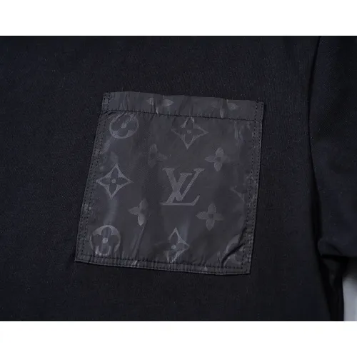Replica Louis Vuitton LV Tracksuits Short Sleeved For Men #1464855 $42.00 USD for Wholesale