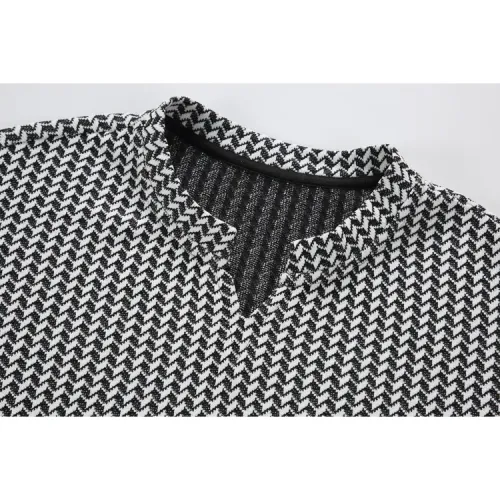 Replica Canada Goose Tracksuits Short Sleeved For Men #1465016 $52.00 USD for Wholesale
