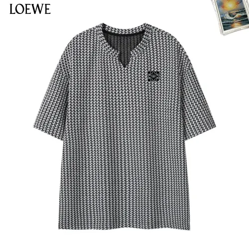Replica LOEWE Tracksuits Short Sleeved For Men #1465022 $52.00 USD for Wholesale