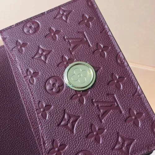 Replica Louis Vuitton AAA Quality Messenger Bags For Women #1465807 $132.00 USD for Wholesale