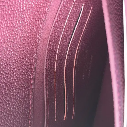 Replica Louis Vuitton AAA Quality Messenger Bags For Women #1465807 $132.00 USD for Wholesale