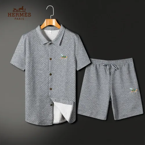 Wholesale Hermes Tracksuits Short Sleeved For Men #1466202 $60.00 USD, Wholesale Quality Replica Hermes Tracksuits