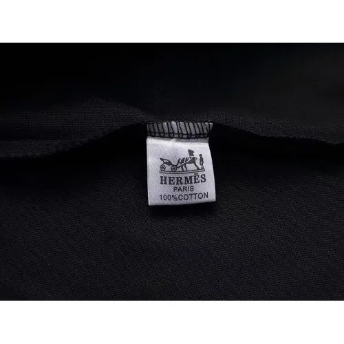 Replica Hermes T-Shirts Short Sleeved For Men #1466300 $32.00 USD for Wholesale