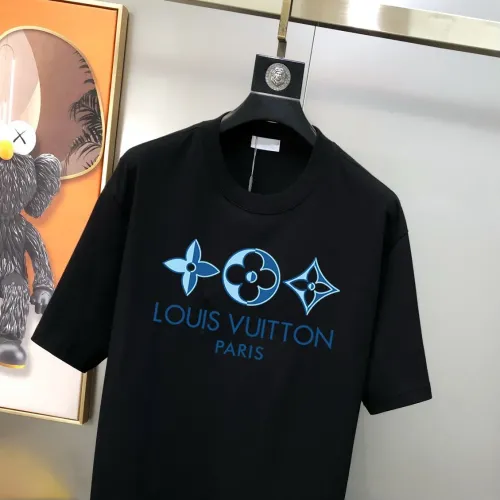 Replica Louis Vuitton LV T-Shirts Short Sleeved For Men #1466633 $40.00 USD for Wholesale