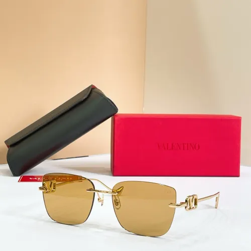 Wholesale Valentino AAA Quality Sunglasses #1466838 $60.00 USD, Wholesale Quality Replica Valentino AAA Quality Sunglasses