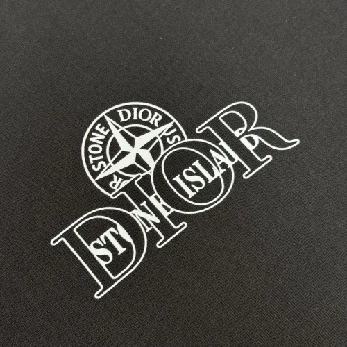 Replica Christian Dior T-Shirts Short Sleeved For Men #1467676 $45.00 USD for Wholesale