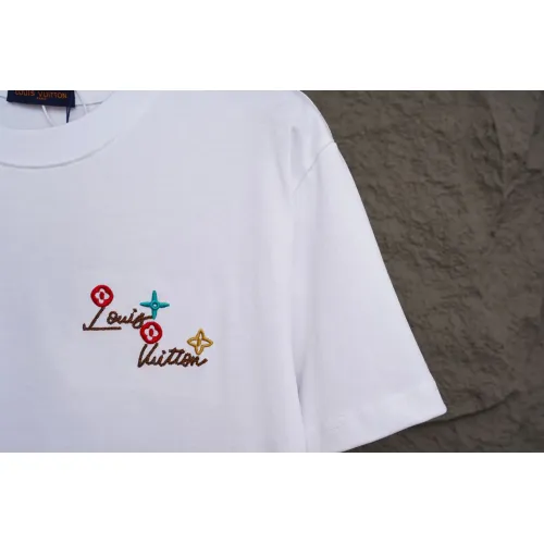 Replica Louis Vuitton LV T-Shirts Short Sleeved For Unisex #1467705 $45.00 USD for Wholesale