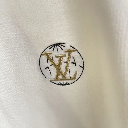 Replica Louis Vuitton LV T-Shirts Short Sleeved For Unisex #1467707 $45.00 USD for Wholesale