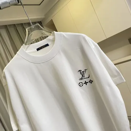 Replica Louis Vuitton LV T-Shirts Short Sleeved For Unisex #1467710 $45.00 USD for Wholesale