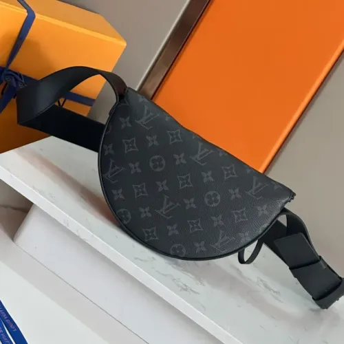 Replica Louis Vuitton AAA Man Messenger Bags #1467722 $132.00 USD for Wholesale