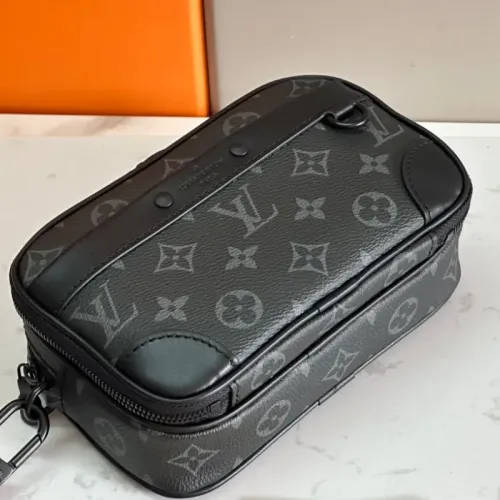 Replica Louis Vuitton AAA Man Messenger Bags #1467723 $132.00 USD for Wholesale
