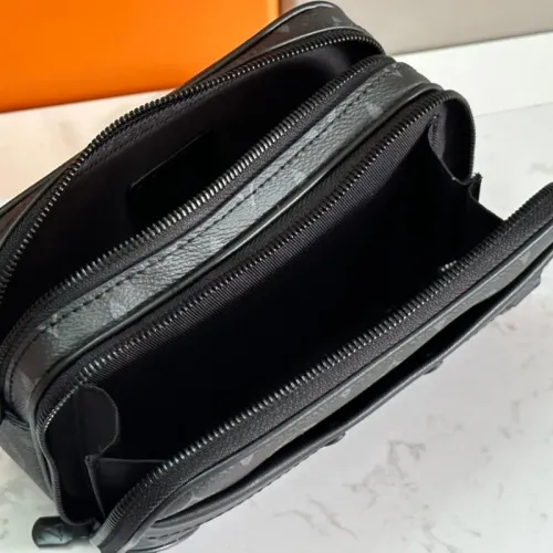 Replica Louis Vuitton AAA Man Messenger Bags #1467723 $132.00 USD for Wholesale