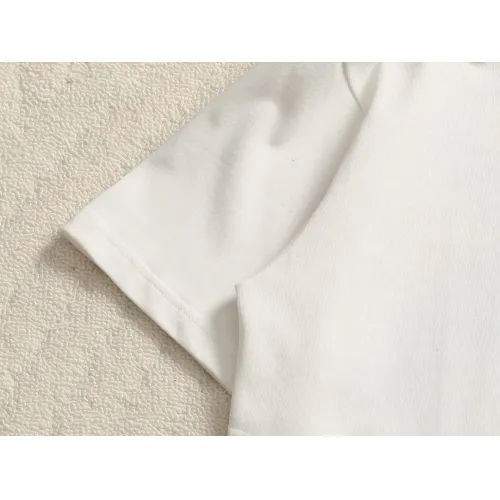 Replica Louis Vuitton LV T-Shirts Short Sleeved For Unisex #1467739 $45.00 USD for Wholesale