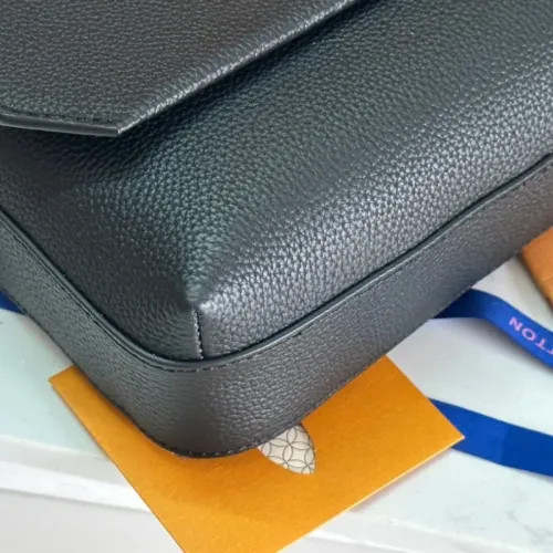 Replica Louis Vuitton AAA Man Messenger Bags #1467743 $150.00 USD for Wholesale