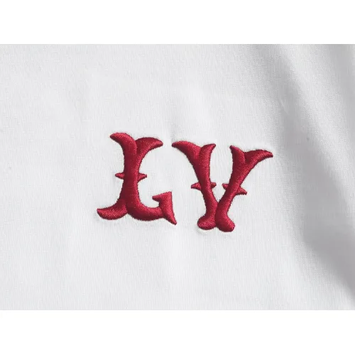 Replica Louis Vuitton LV T-Shirts Short Sleeved For Unisex #1467747 $45.00 USD for Wholesale