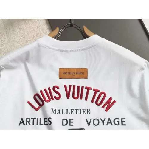Replica Louis Vuitton LV T-Shirts Short Sleeved For Unisex #1467747 $45.00 USD for Wholesale