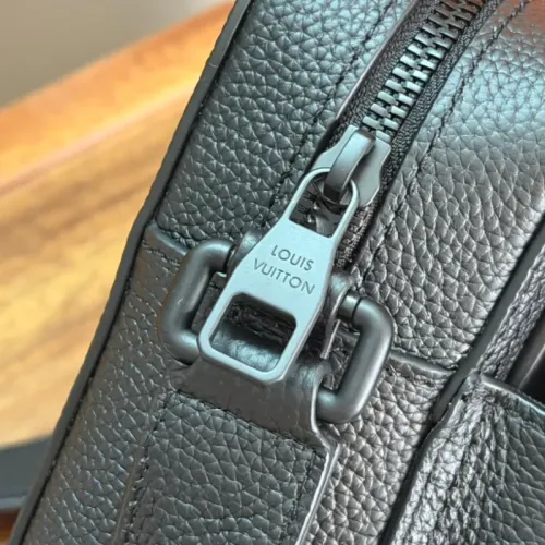 Replica Louis Vuitton AAA Man Messenger Bags #1467752 $162.00 USD for Wholesale