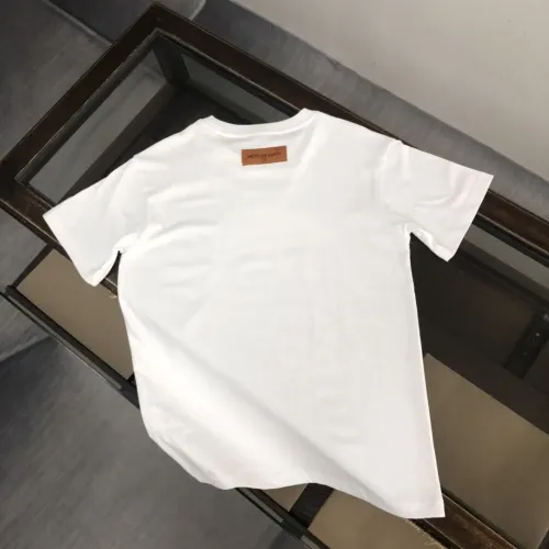 Replica Louis Vuitton LV T-Shirts Short Sleeved For Men #1467757 $45.00 USD for Wholesale