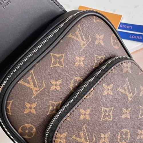 Replica Louis Vuitton AAA Man Messenger Bags #1467758 $132.00 USD for Wholesale