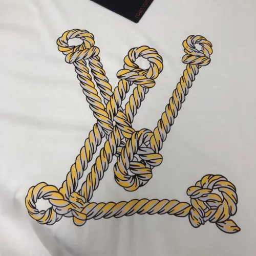 Replica Louis Vuitton LV T-Shirts Short Sleeved For Men #1467760 $45.00 USD for Wholesale