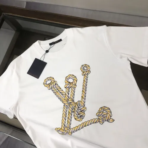Replica Louis Vuitton LV T-Shirts Short Sleeved For Men #1467760 $45.00 USD for Wholesale