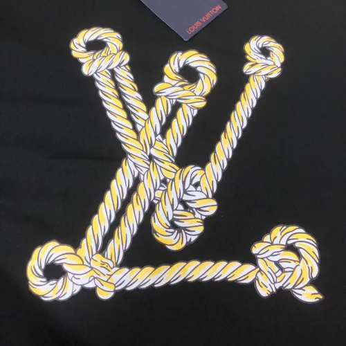 Replica Louis Vuitton LV T-Shirts Short Sleeved For Men #1467761 $45.00 USD for Wholesale