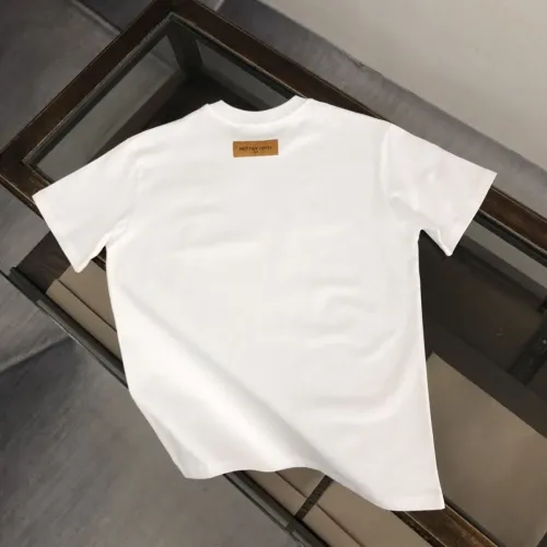 Replica Louis Vuitton LV T-Shirts Short Sleeved For Men #1467763 $45.00 USD for Wholesale