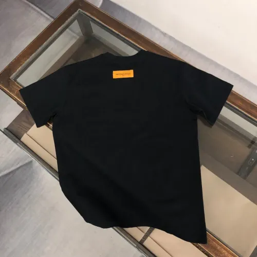 Replica Louis Vuitton LV T-Shirts Short Sleeved For Men #1467765 $45.00 USD for Wholesale