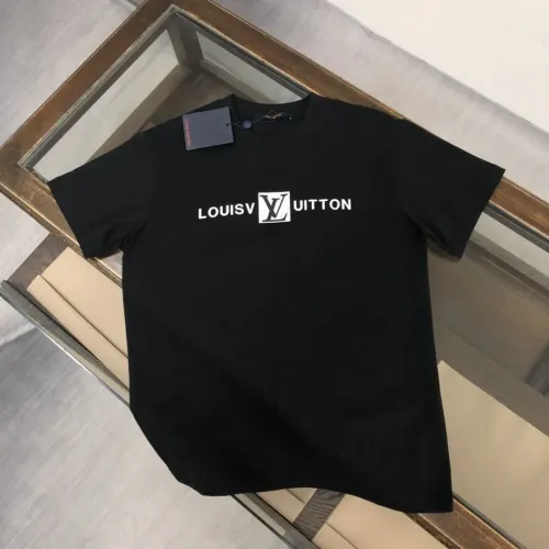 Wholesale Louis Vuitton LV T-Shirts Short Sleeved For Men #1467767 $45.00 USD, Wholesale Quality Replica Louis Vuitton LV T-Shirts