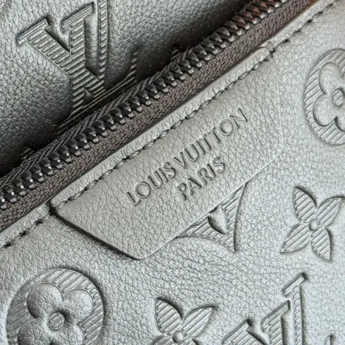 Replica Louis Vuitton AAA Man Messenger Bags #1467772 $160.00 USD for Wholesale