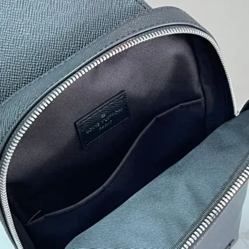 Replica Louis Vuitton AAA Man Messenger Bags #1467774 $162.00 USD for Wholesale