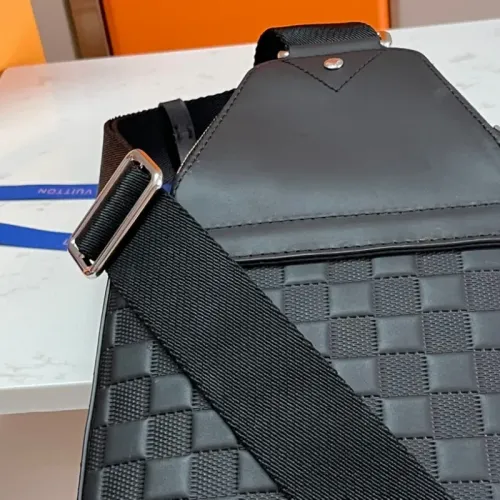 Replica Louis Vuitton AAA Man Messenger Bags #1467776 $162.00 USD for Wholesale