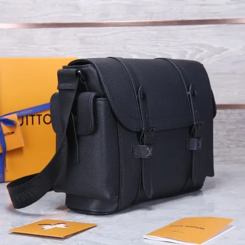 Replica Louis Vuitton AAA Man Messenger Bags #1467834 $182.00 USD for Wholesale