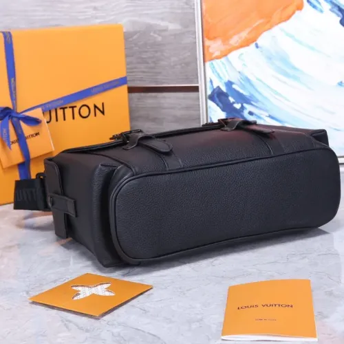 Replica Louis Vuitton AAA Man Messenger Bags #1467834 $182.00 USD for Wholesale