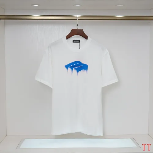 Wholesale Balenciaga T-Shirts Short Sleeved For Unisex #1467836 $32.00 USD, Wholesale Quality Replica Balenciaga T-Shirts