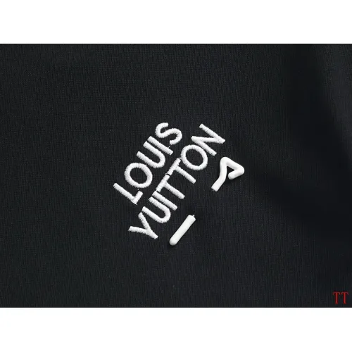 Replica Louis Vuitton LV T-Shirts Short Sleeved For Unisex #1467897 $40.00 USD for Wholesale