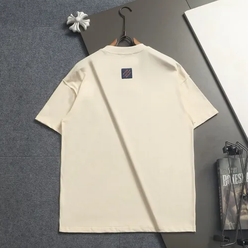 Replica Louis Vuitton LV T-Shirts Short Sleeved For Unisex #1467898 $40.00 USD for Wholesale