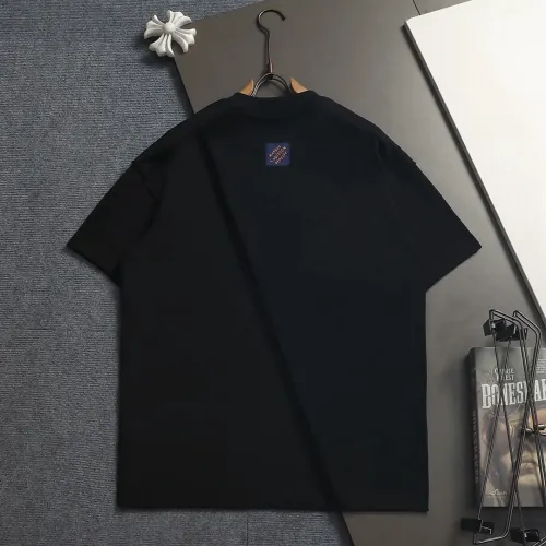 Replica Louis Vuitton LV T-Shirts Short Sleeved For Unisex #1467899 $40.00 USD for Wholesale