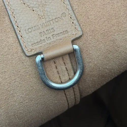 Replica Louis Vuitton AAA Man Messenger Bags #1468271 $225.00 USD for Wholesale