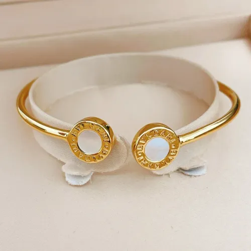Wholesale Bvlgari Bracelets In Gold #1468548 $29.00 USD, Wholesale Quality Replica Bvlgari Bracelets