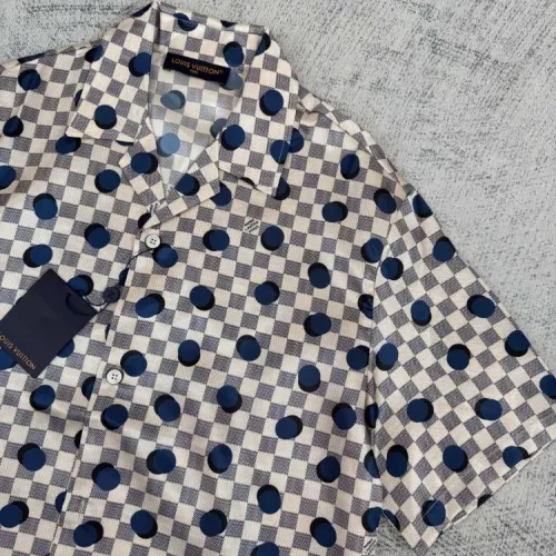 Replica Louis Vuitton LV Shirts Short Sleeved For Unisex #1469910 $72.00 USD for Wholesale