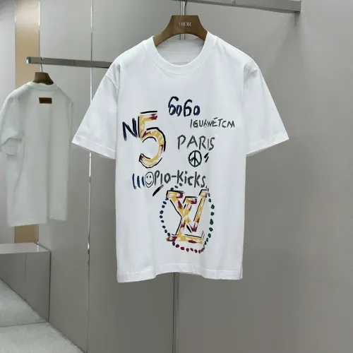 Wholesale Louis Vuitton LV T-Shirts Short Sleeved For Men #1469976 $42.00 USD, Wholesale Quality Replica Louis Vuitton LV T-Shirts