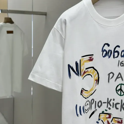 Replica Louis Vuitton LV T-Shirts Short Sleeved For Men #1469976 $42.00 USD for Wholesale