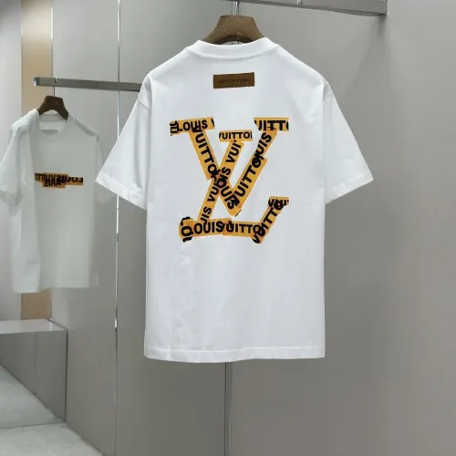 Replica Louis Vuitton LV T-Shirts Short Sleeved For Men #1469979 $42.00 USD for Wholesale