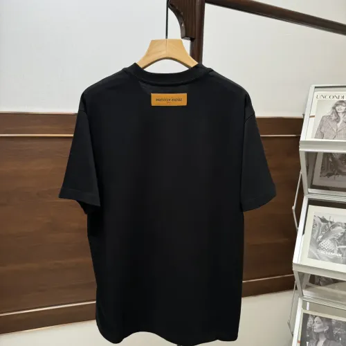 Replica Louis Vuitton LV T-Shirts Short Sleeved For Men #1469992 $42.00 USD for Wholesale