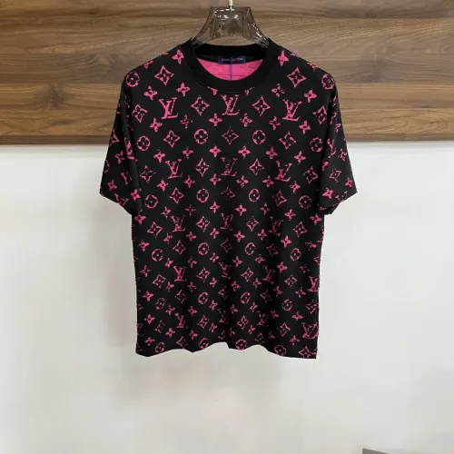 Wholesale Louis Vuitton LV T-Shirts Short Sleeved For Men #1470019 $60.00 USD, Wholesale Quality Replica Louis Vuitton LV T-Shirts
