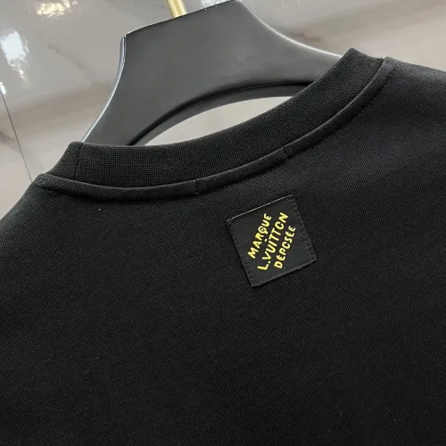 Replica Louis Vuitton LV Tracksuits Short Sleeved For Men #1470096 $108.00 USD for Wholesale